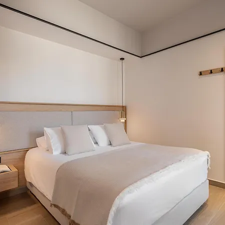 Alexia Beach Hotel 3*